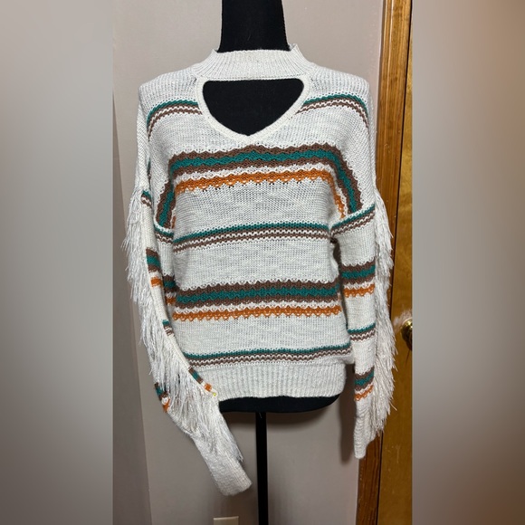 Fringe accent mock neck sweater. Size M. Beige,teal,orange,brown. - Picture 2 of 10